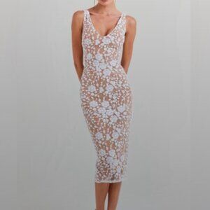 Nadine Merabi Nyla US 6 (S/M)